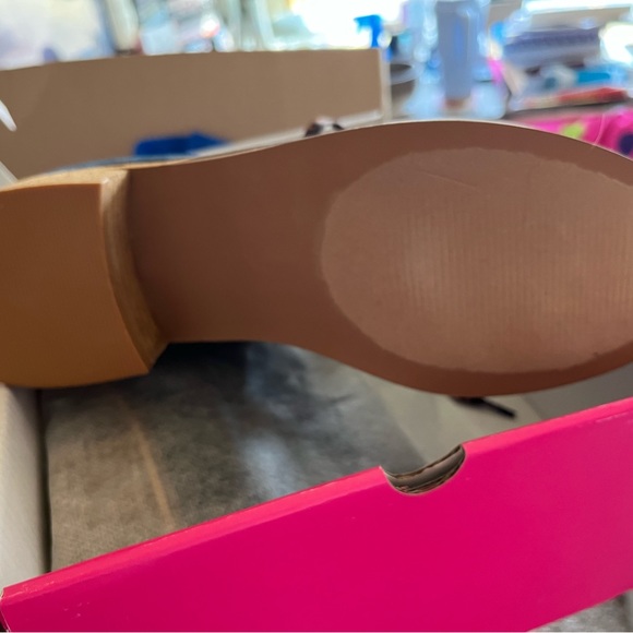 Hey Girl navy bootie-Never worn size 10 - Picture 3 of 6